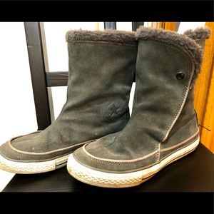 Comfortable Converse sneaker boots